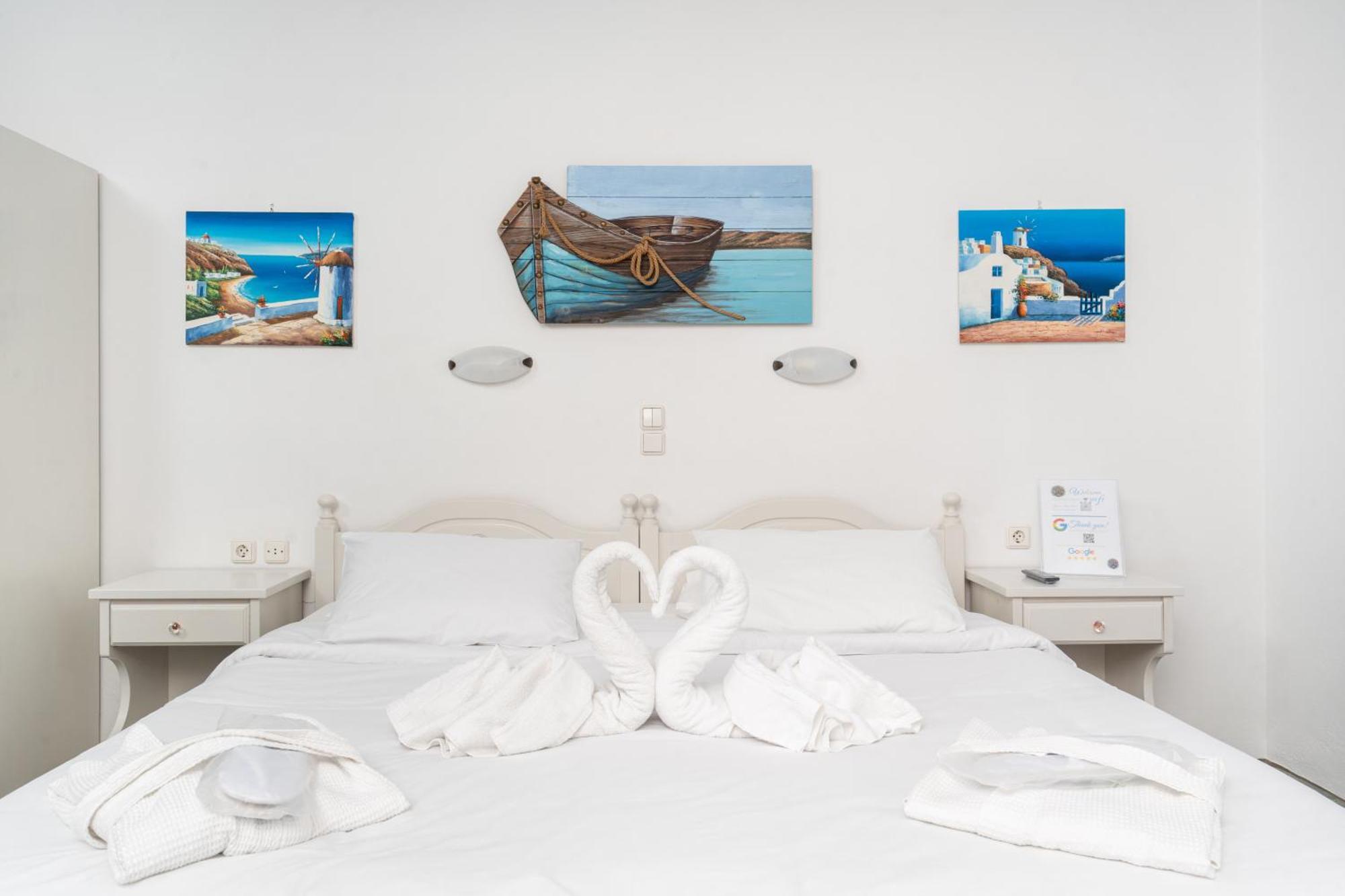 Eleni Rooms Парос Экстерьер фото
